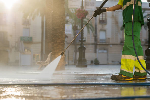 Best Deck Pressure Washing  in Mino Tassajara, CA